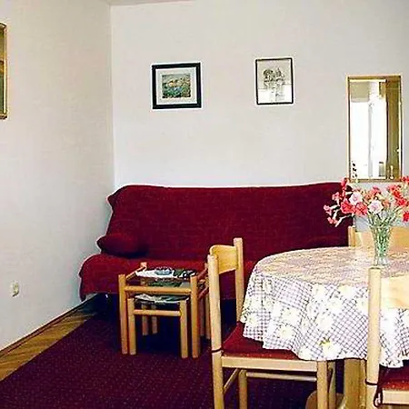 Apartment Marina *
